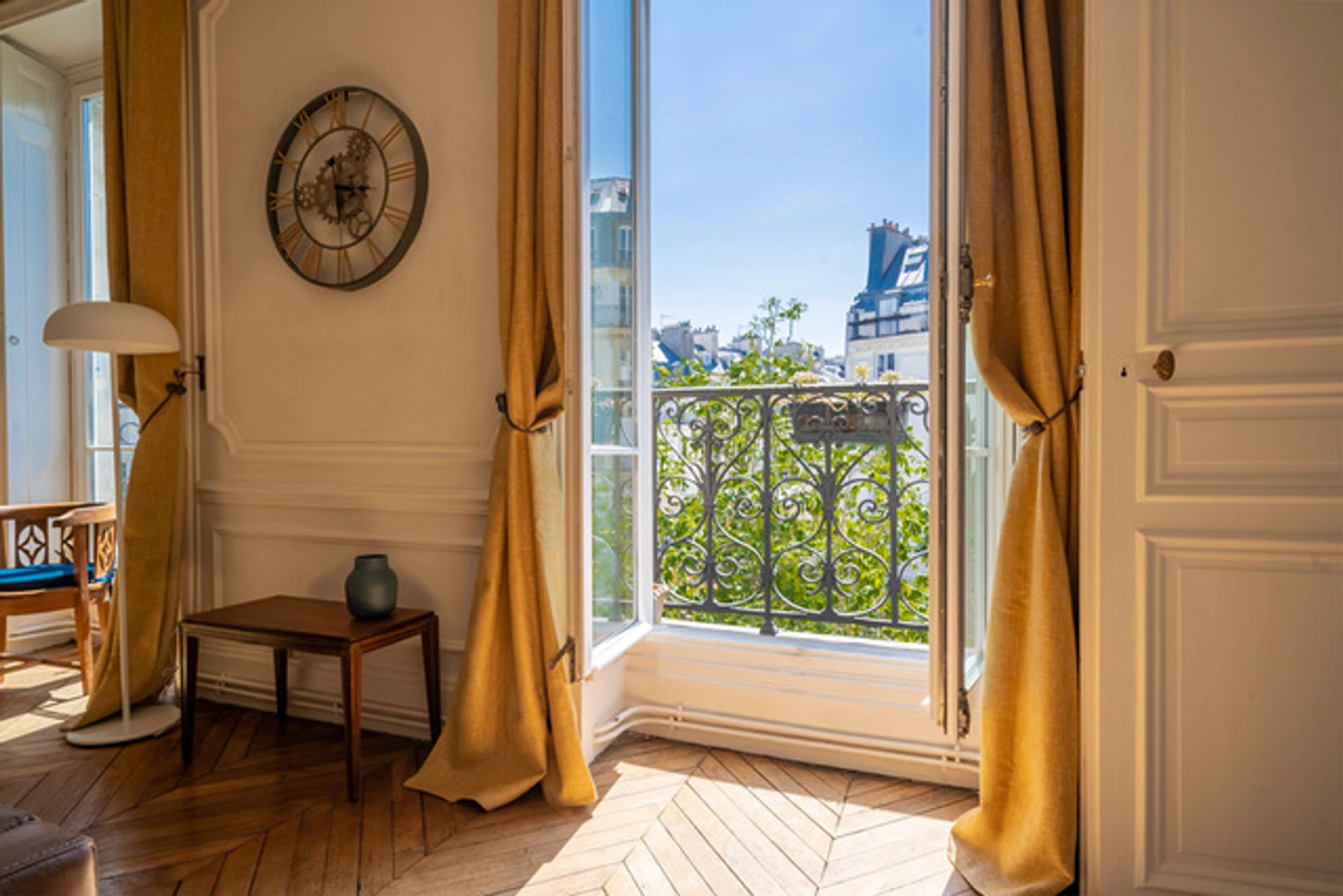 PARIS 75011 - BOULEVARD VOLTAIRE 3