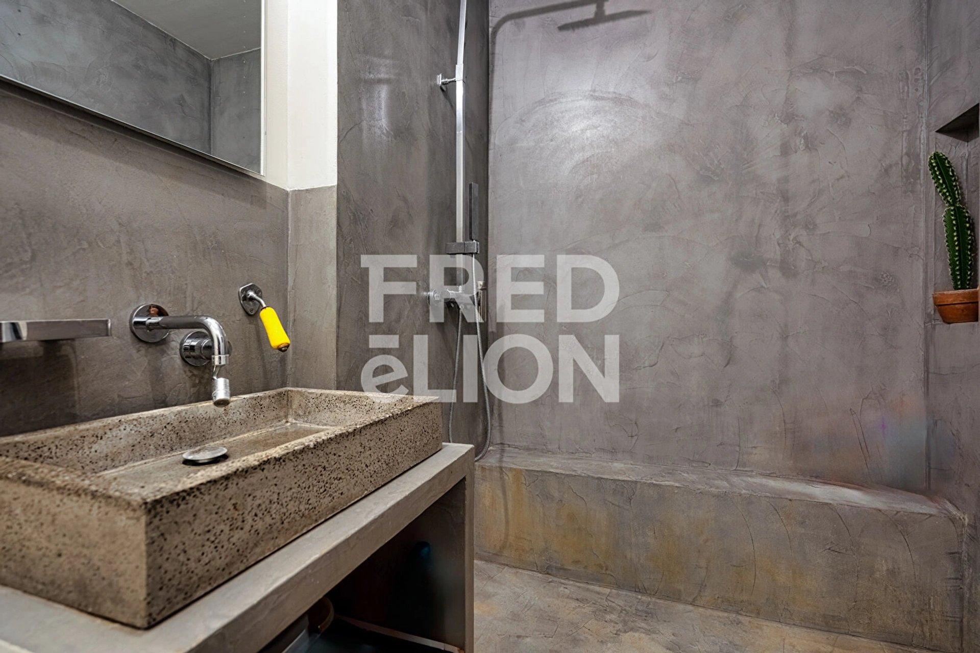 PARIS 11 - PARMENTIER 10