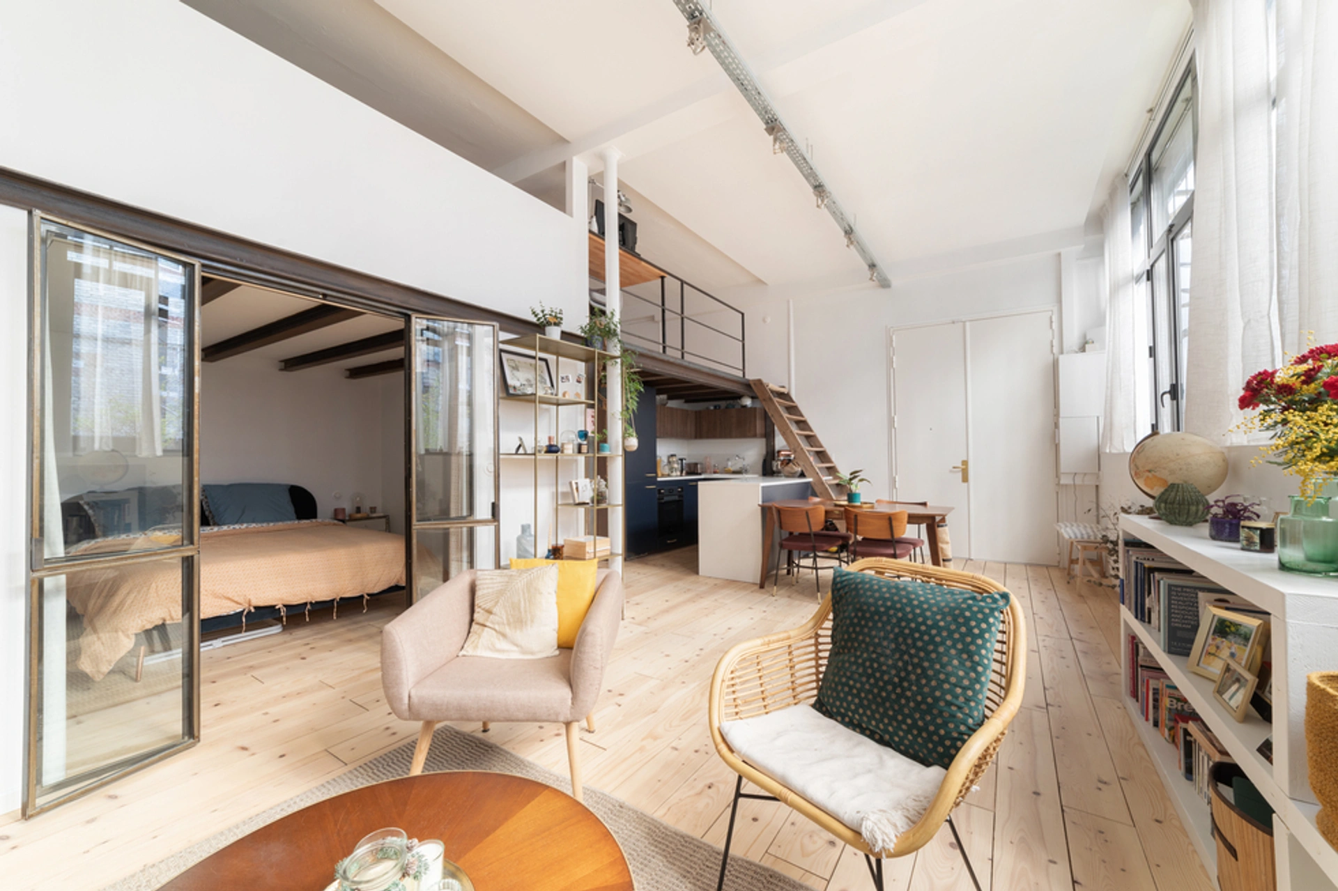 Paris 75011 Rue Jean Pierre Timbaud 2