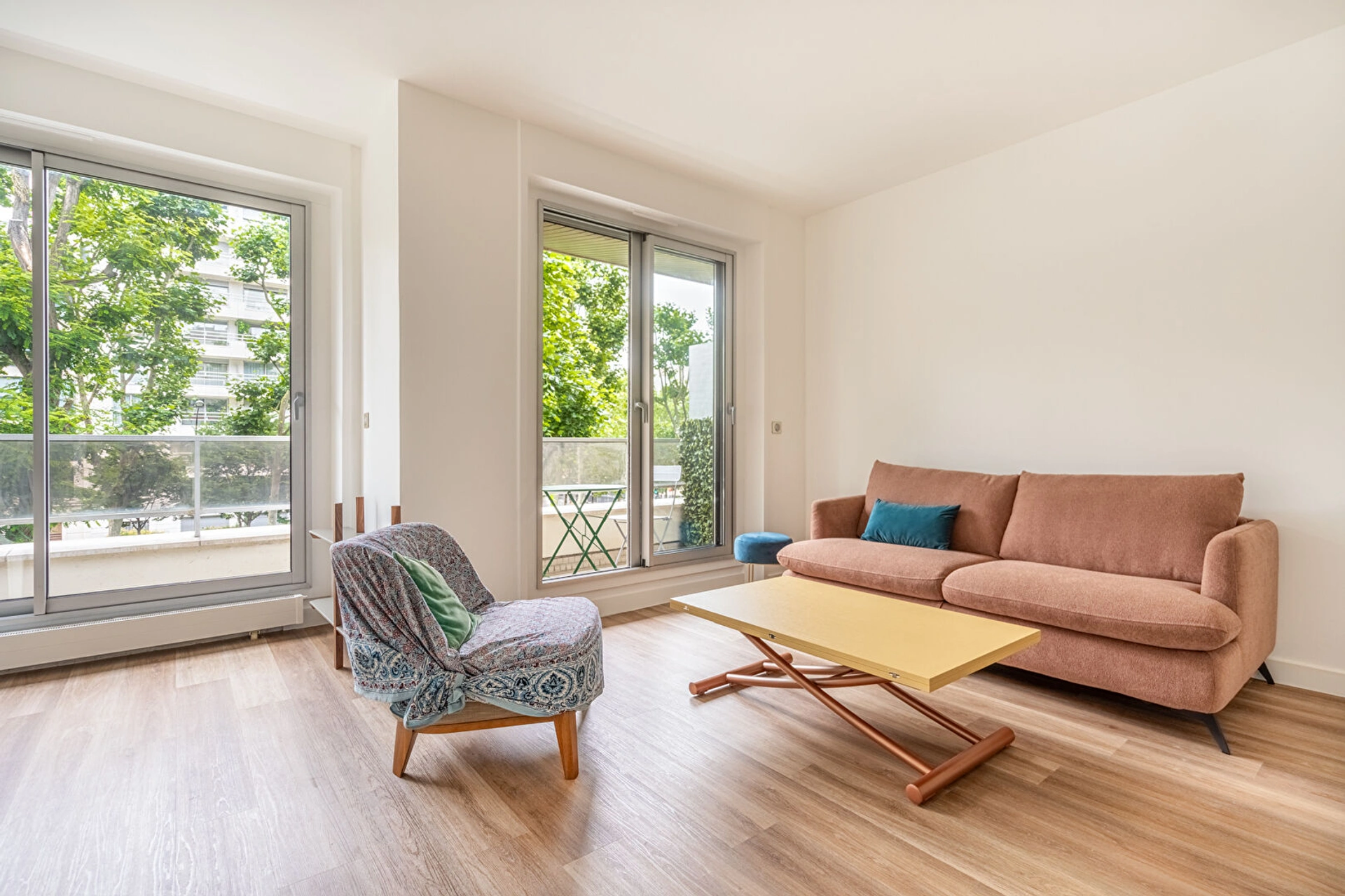 NEUILLY-SUR-SEINE - LOUISE MICHEL 1