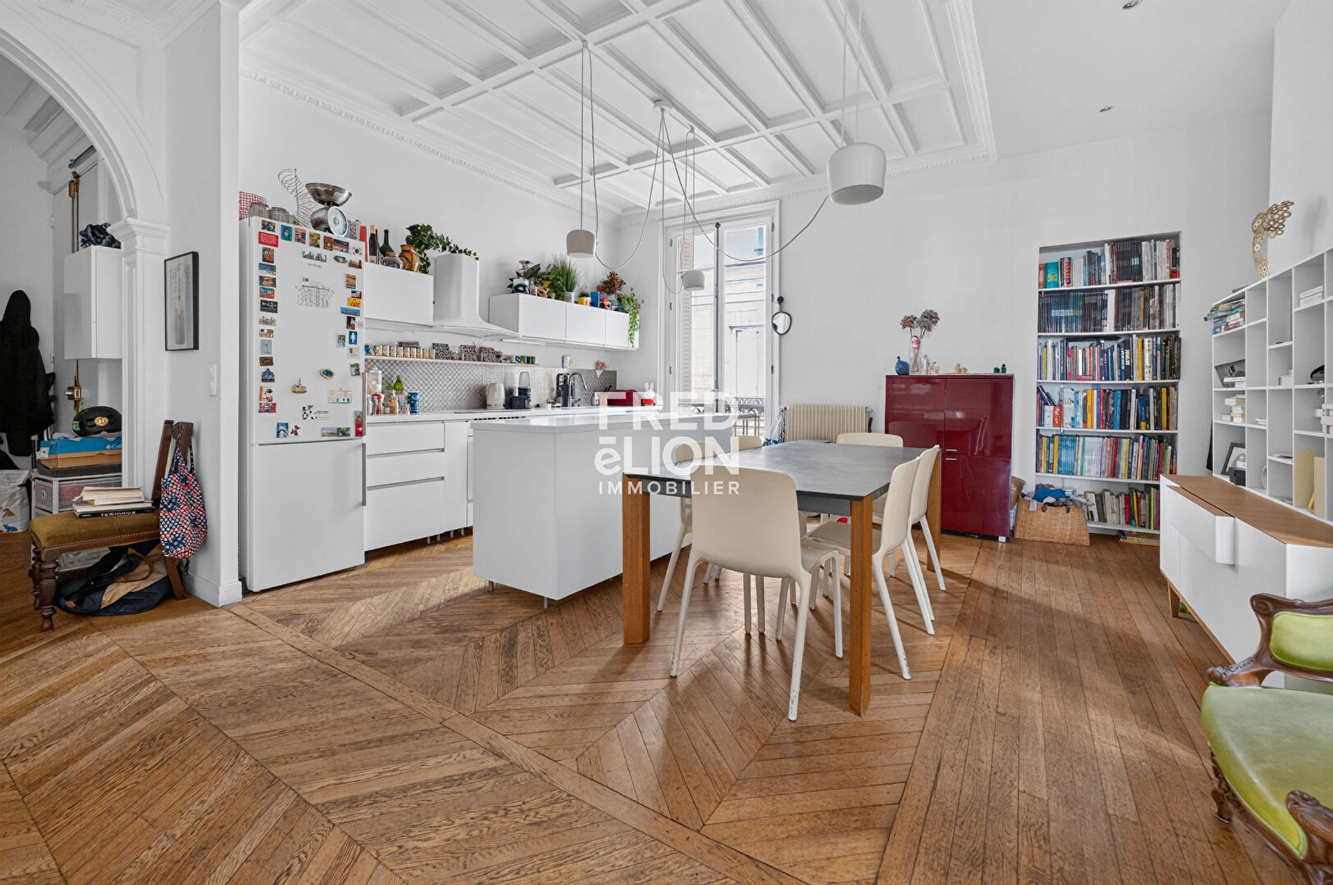 Appartement 6 pièces 132,37 m2 3