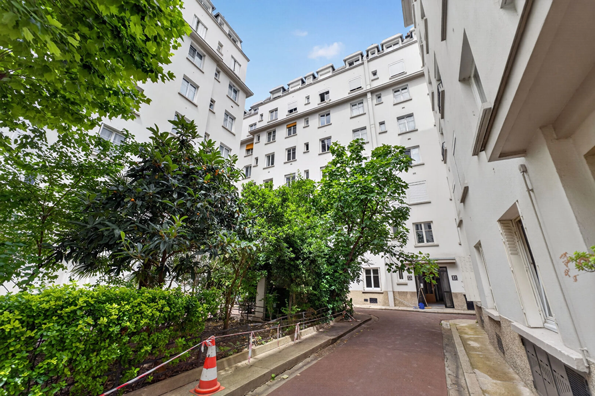 Appartement Paris 2 pièce(s) 28.50 m2 10