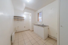 MONTREUIL - BAS MONTREUIL EST 9