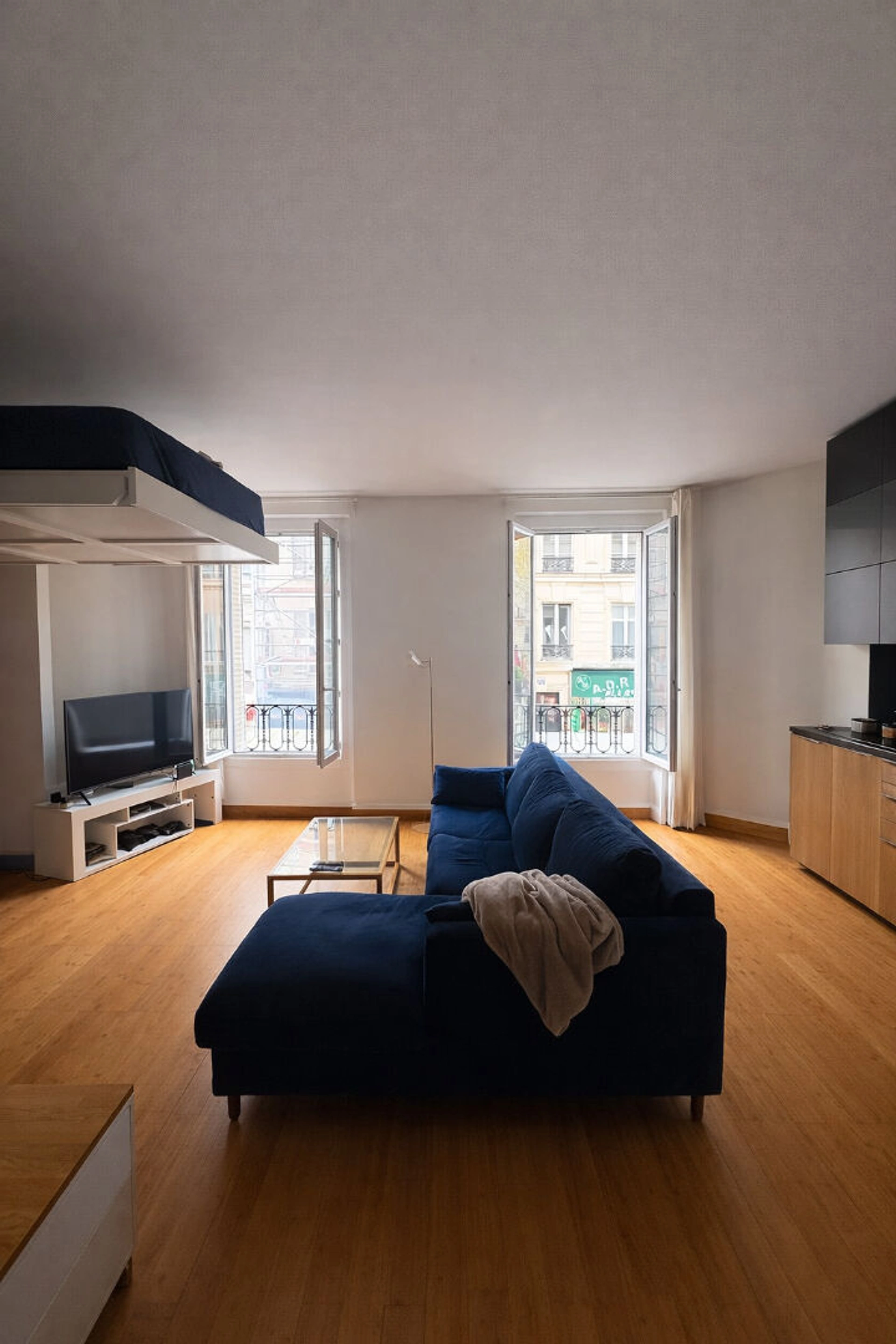 Appartement  1 pièce - Jules Vallès 4