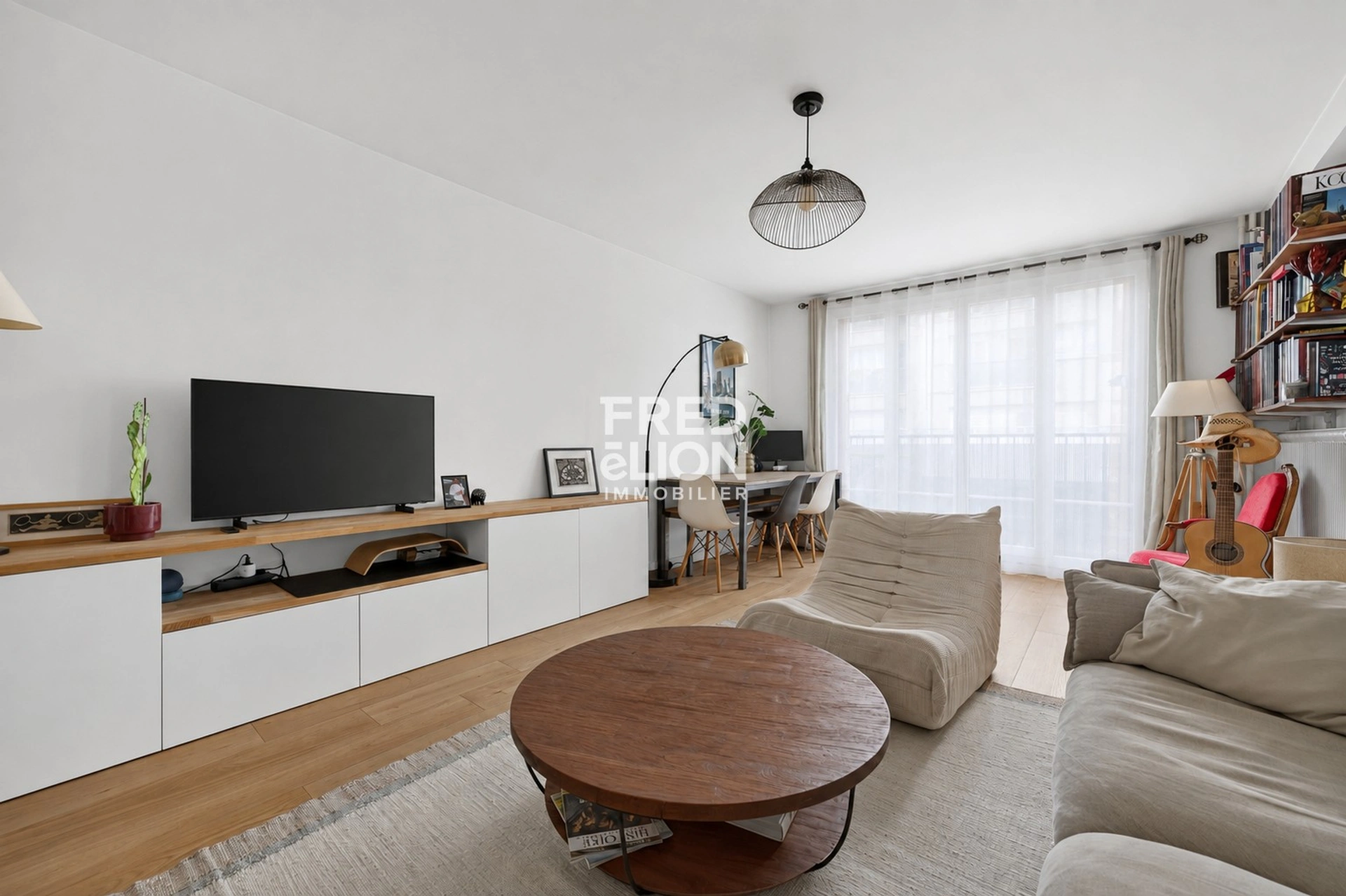 Appartement Paris 3 pièce(s) 73.28 m2 2