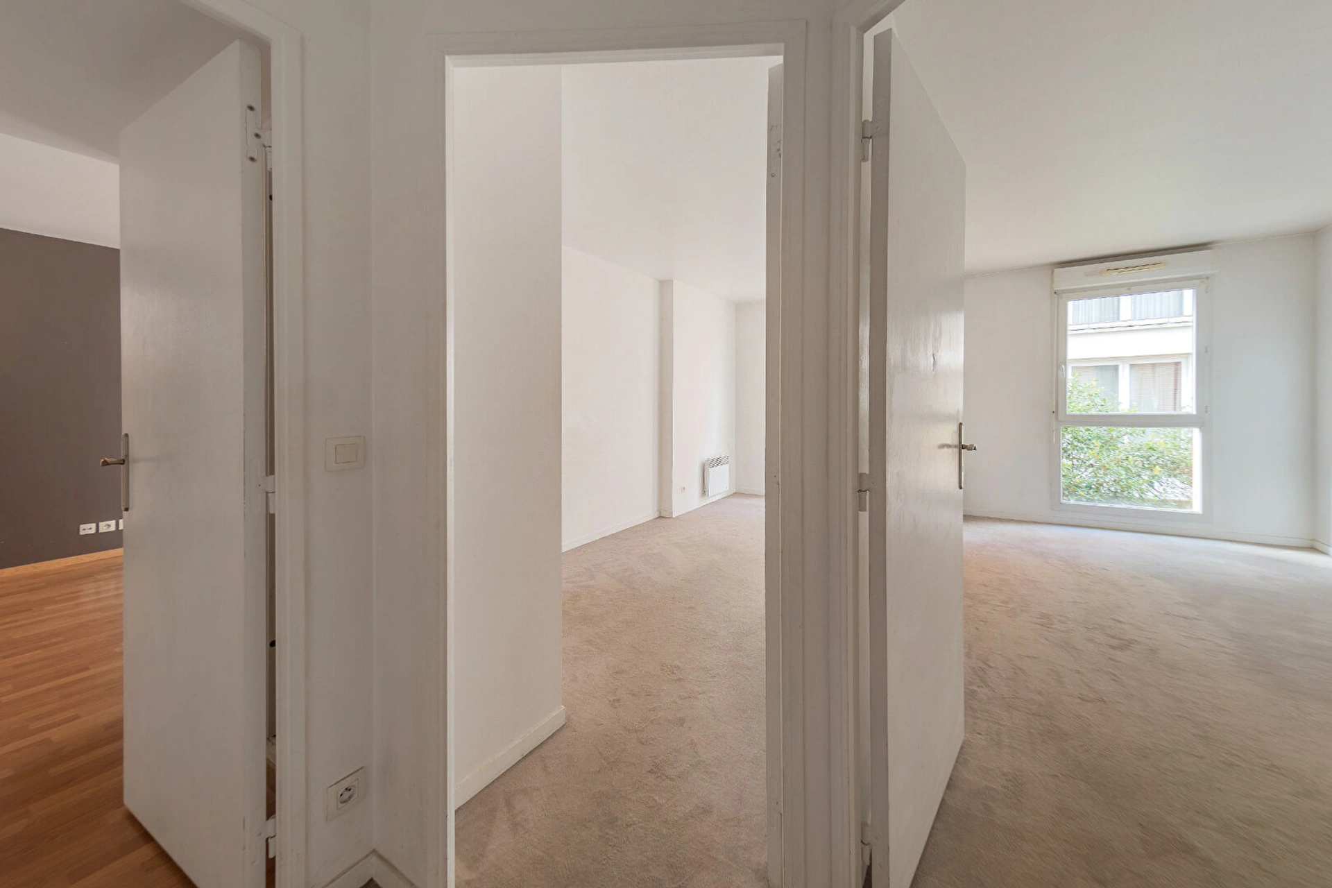 MONTREUIL - BAS MONTREUIL EST 5