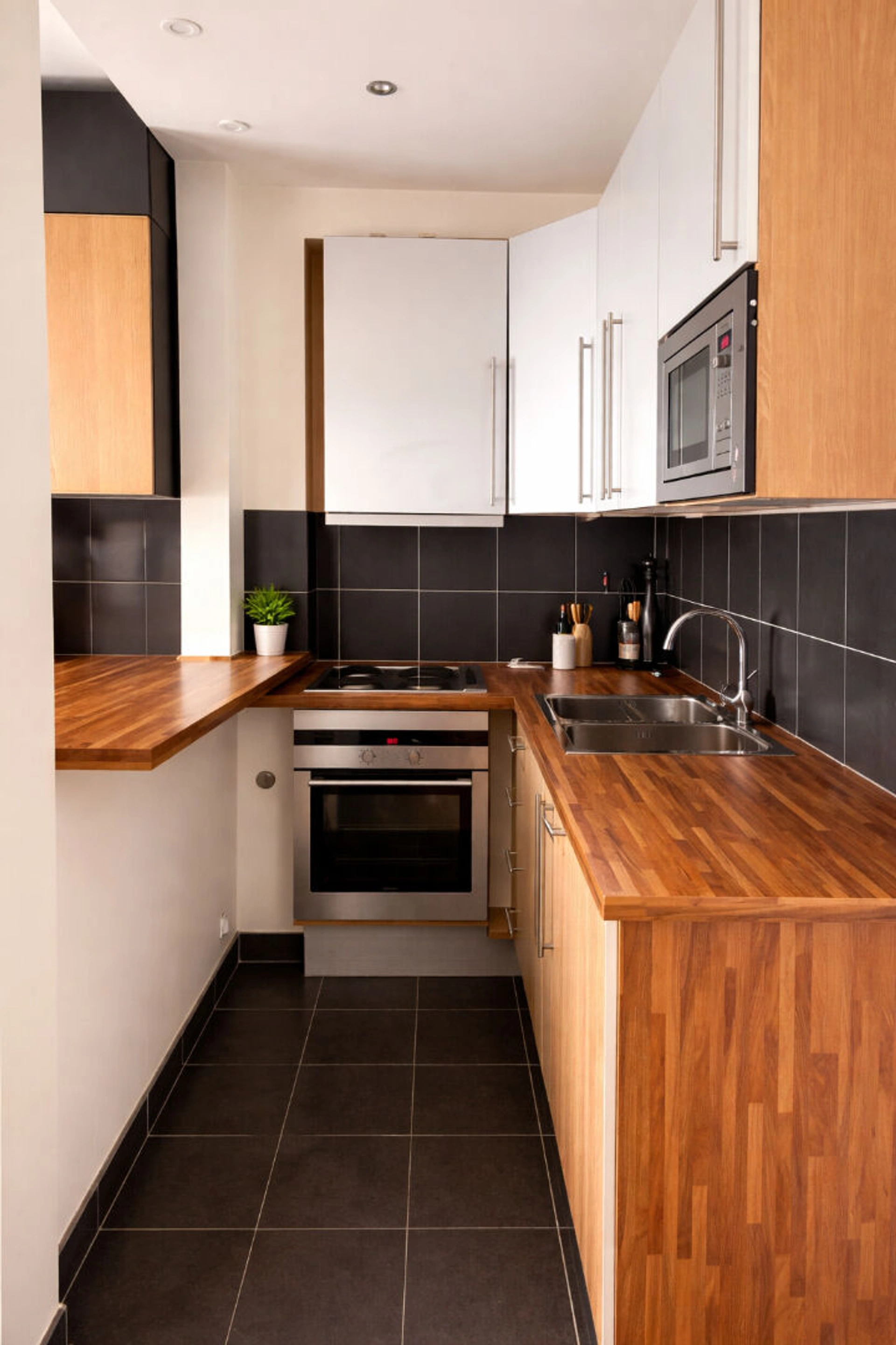 Appartement  1 pièce - Jules Vallès 5