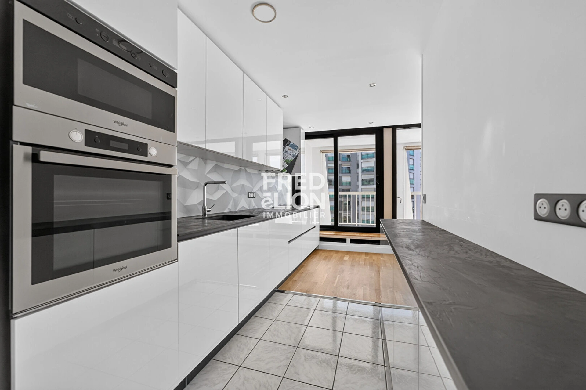 Appartement  5 pièce(s) 110 m2 11