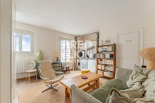 Appartement  2 pièces - PERE LACHAISE 1