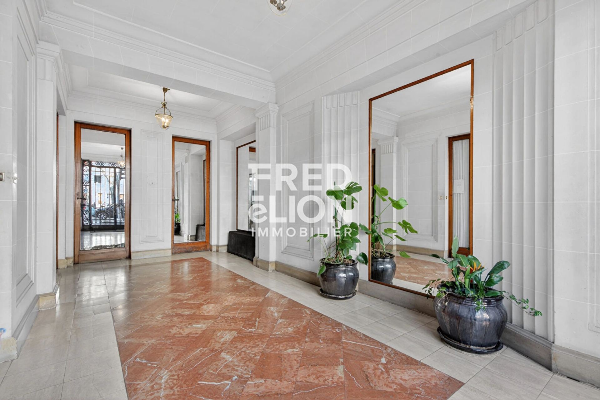 Appartement  5 pièces 144m2 Paris 11eme 13