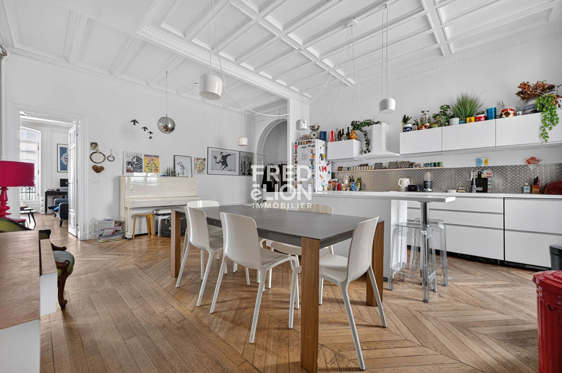 Appartement 6 pièces 132,37 m2 5