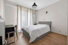 PARIS 12 - PICPUS 11