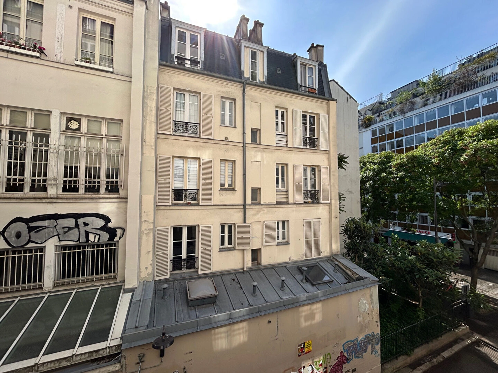 PARIS 10 - PORTE SAINT DENIS 3