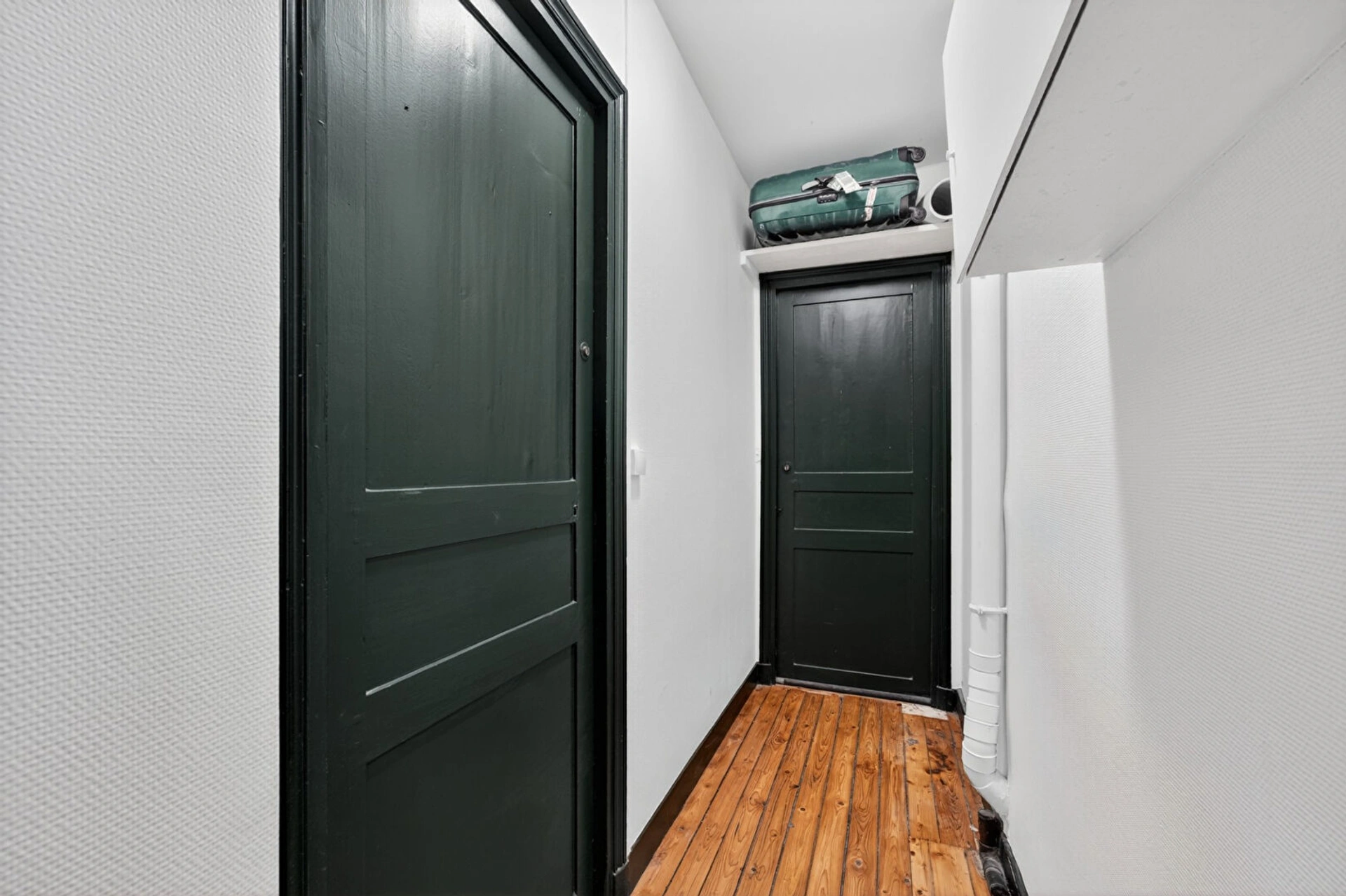 PARIS 16 - MUETTE 10