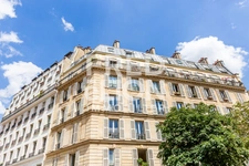 PARIS (12) - CROZATIER - APPARTEMENT 2 pièces 8