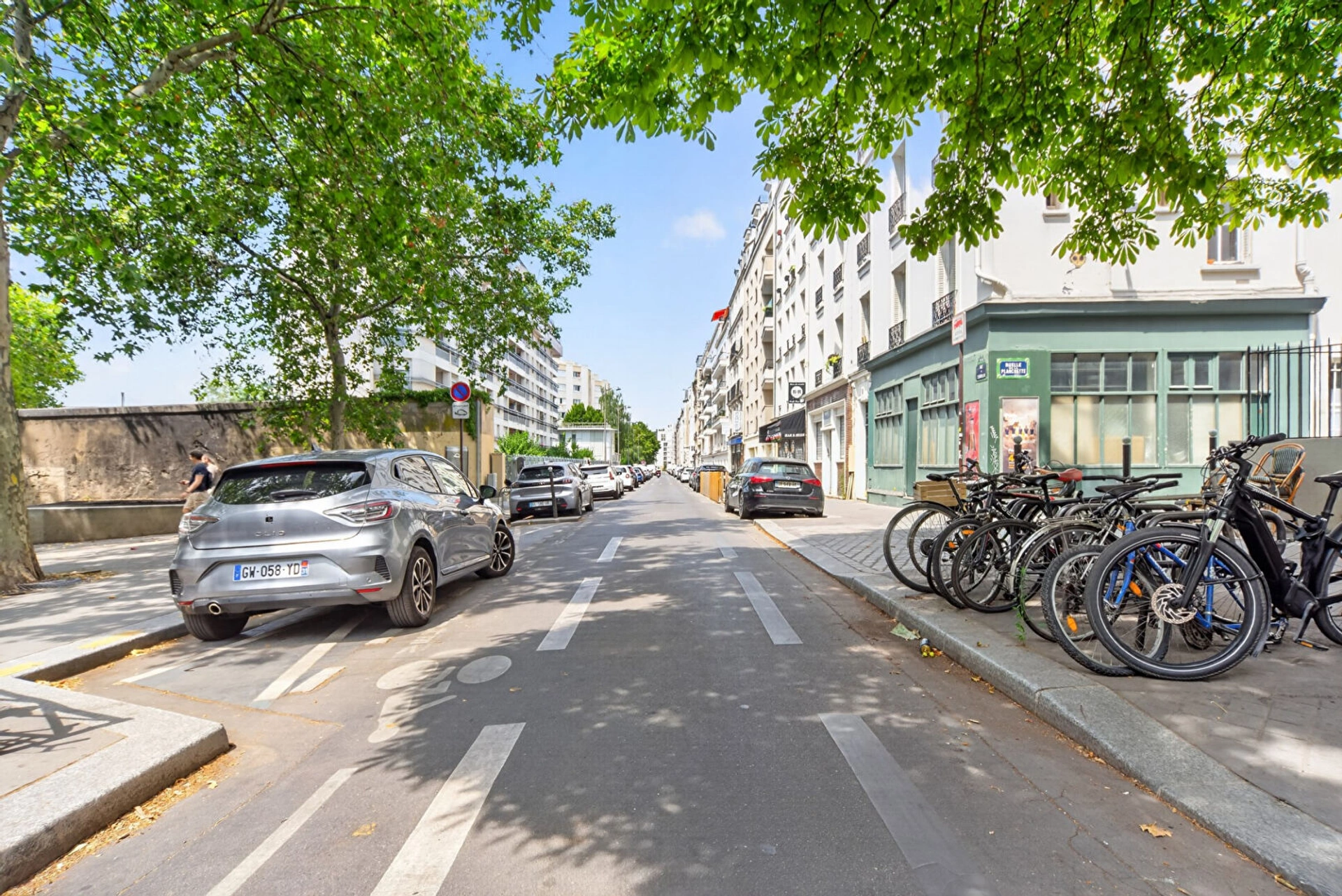 PARIS 12 - DUGOMMIER 13