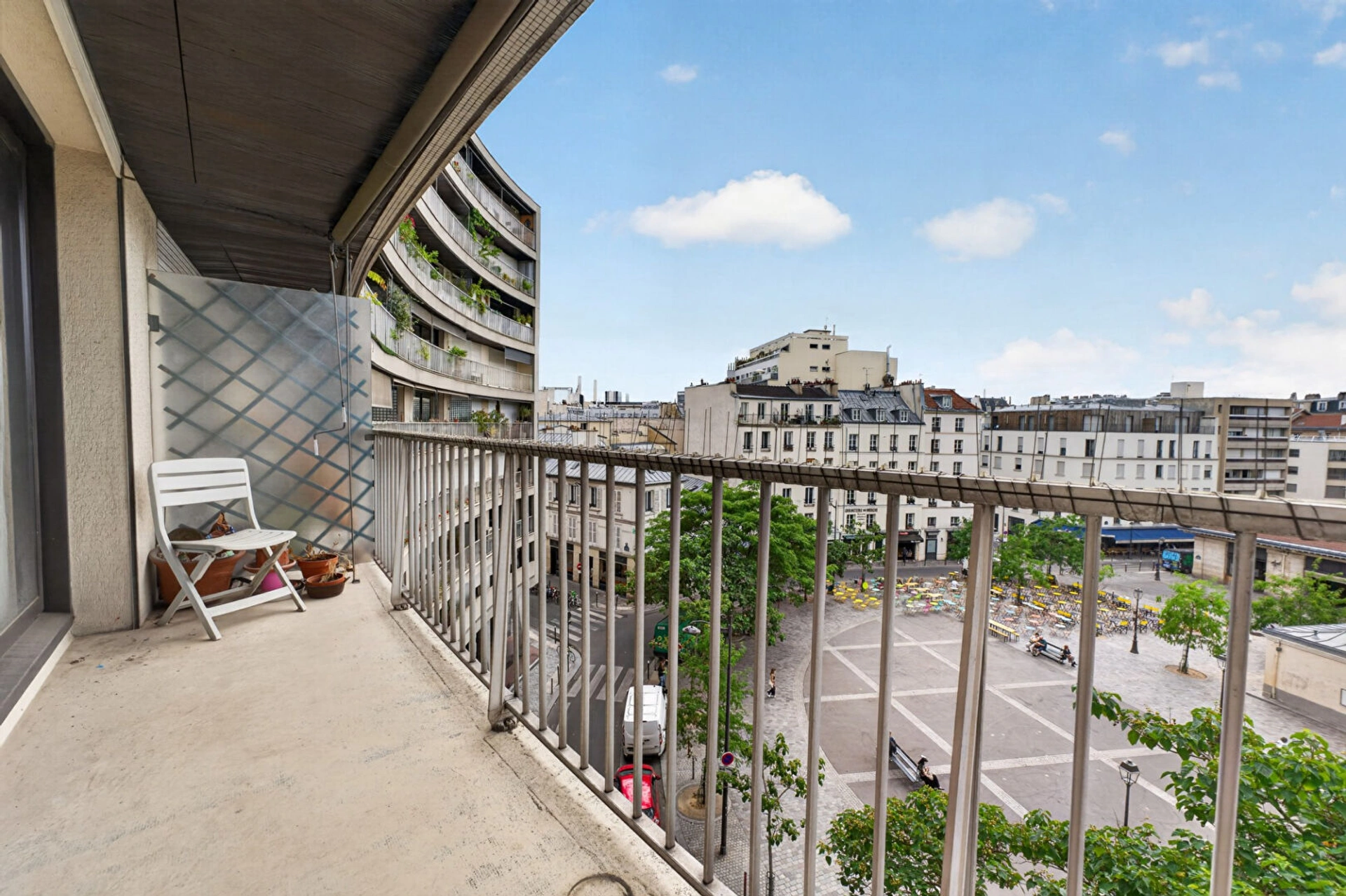 PARIS 12 - PLACE D'ALIGRE 8