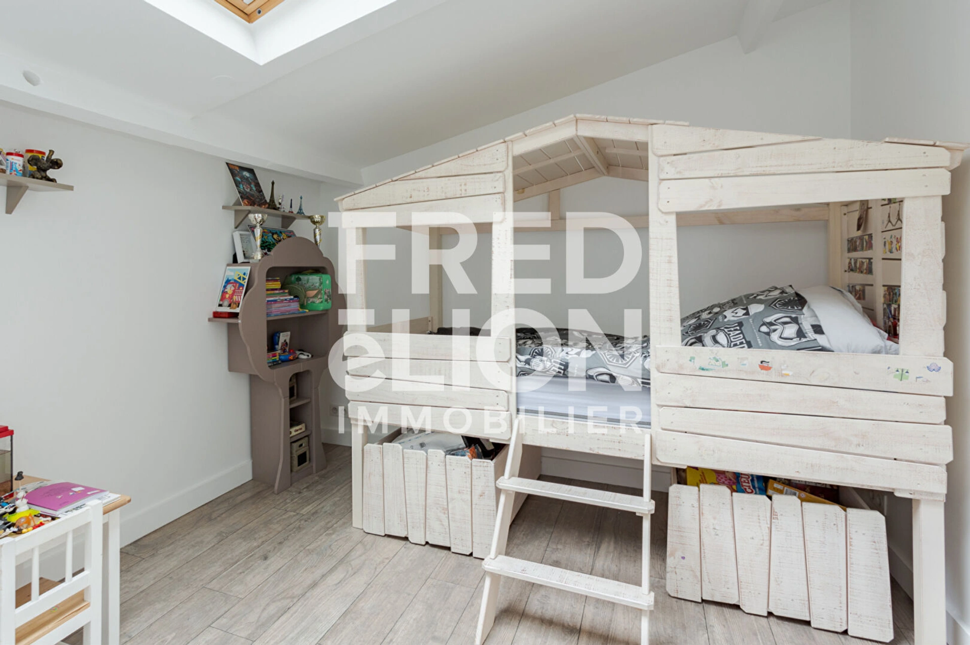 PARIS (12) - COTTE - APPARTEMENT 5 pièces 3