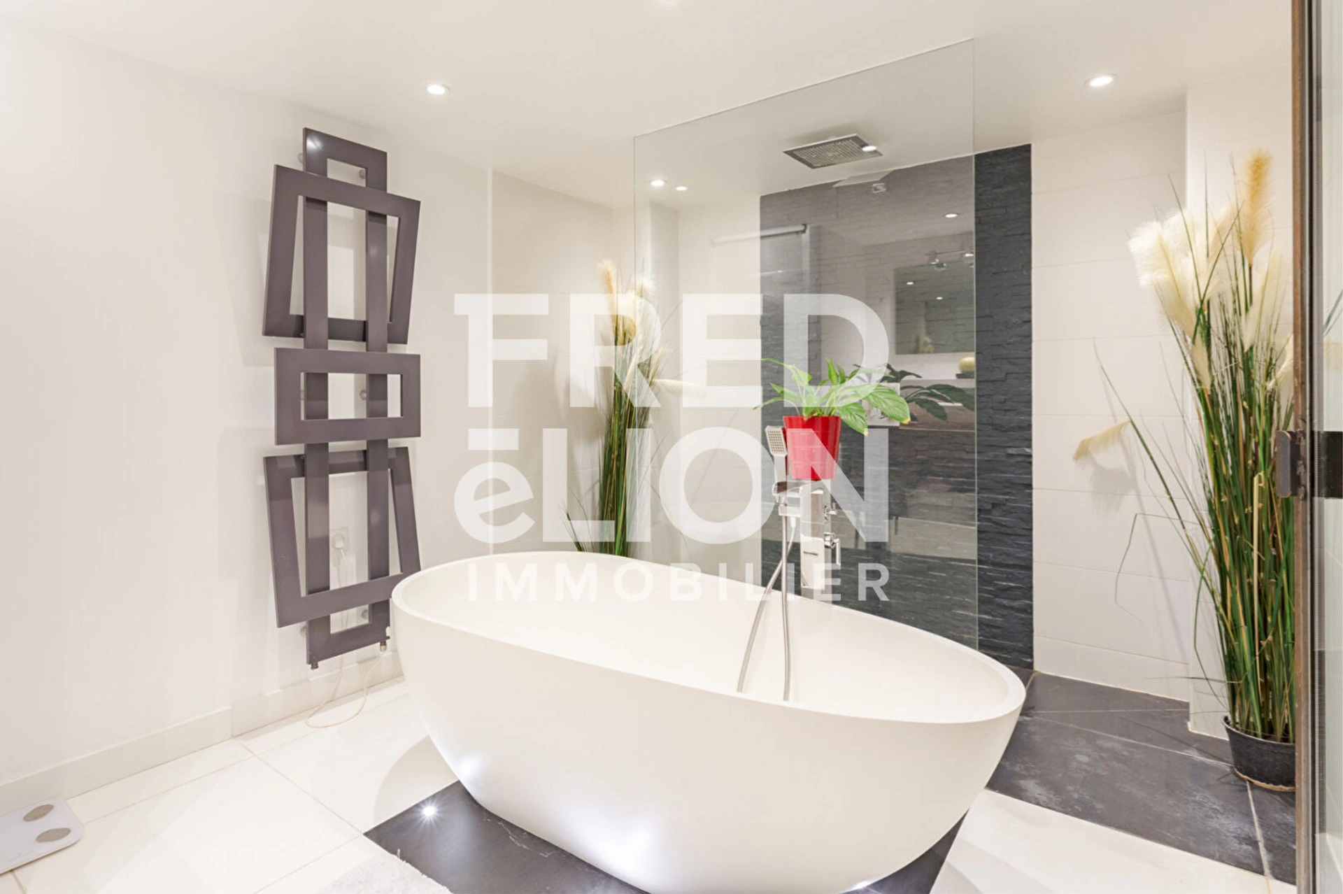 PARIS (12) - COTTE - APPARTEMENT 5 pièces 5