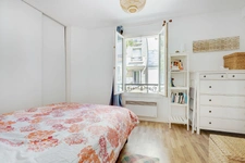 VINCENNES - PLACE DIDEROT 8