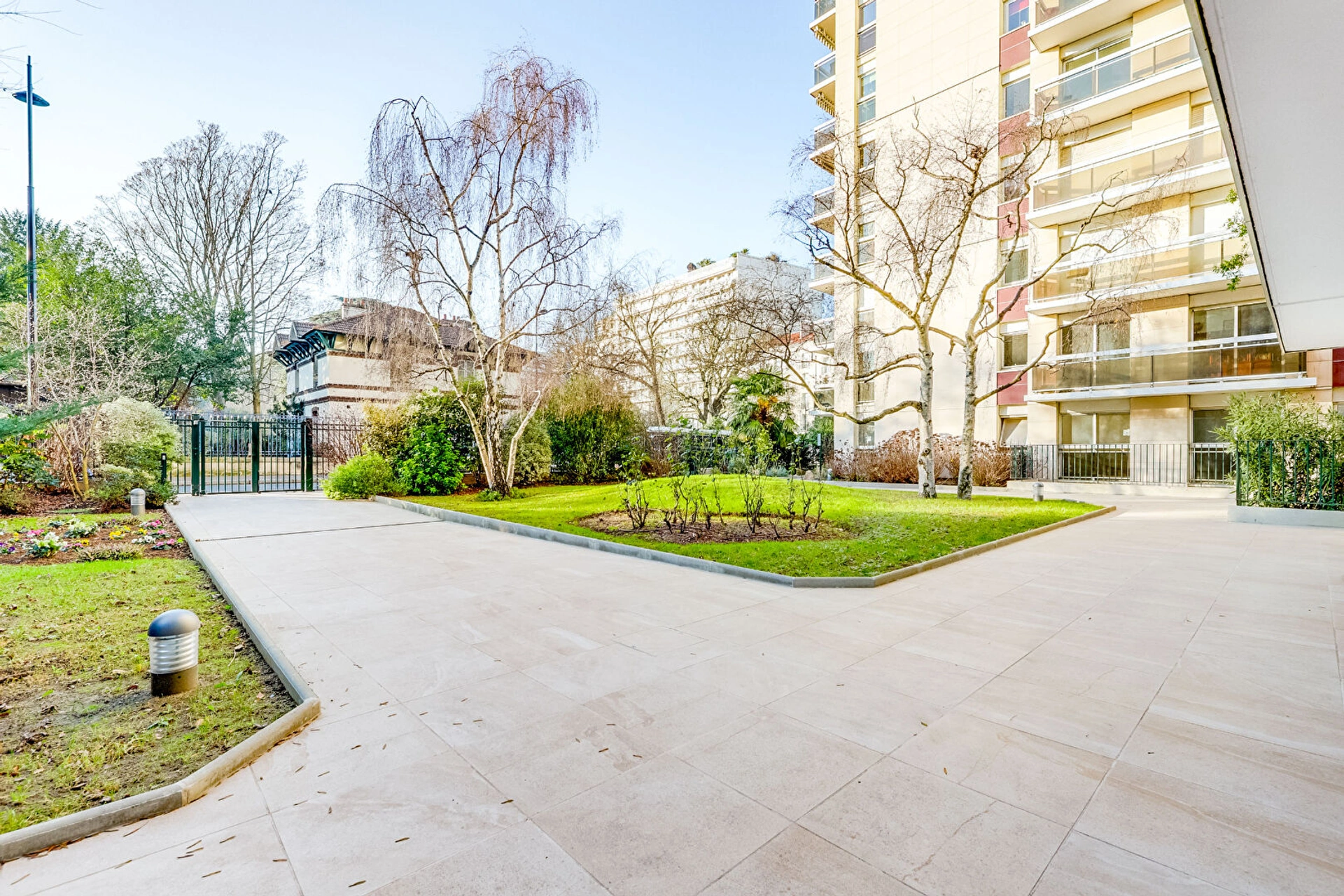 PARIS  -14 - MONTSOURIS 14