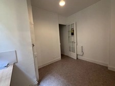 LOCAL COMMERCIAL - CHATEAU LANDON 11