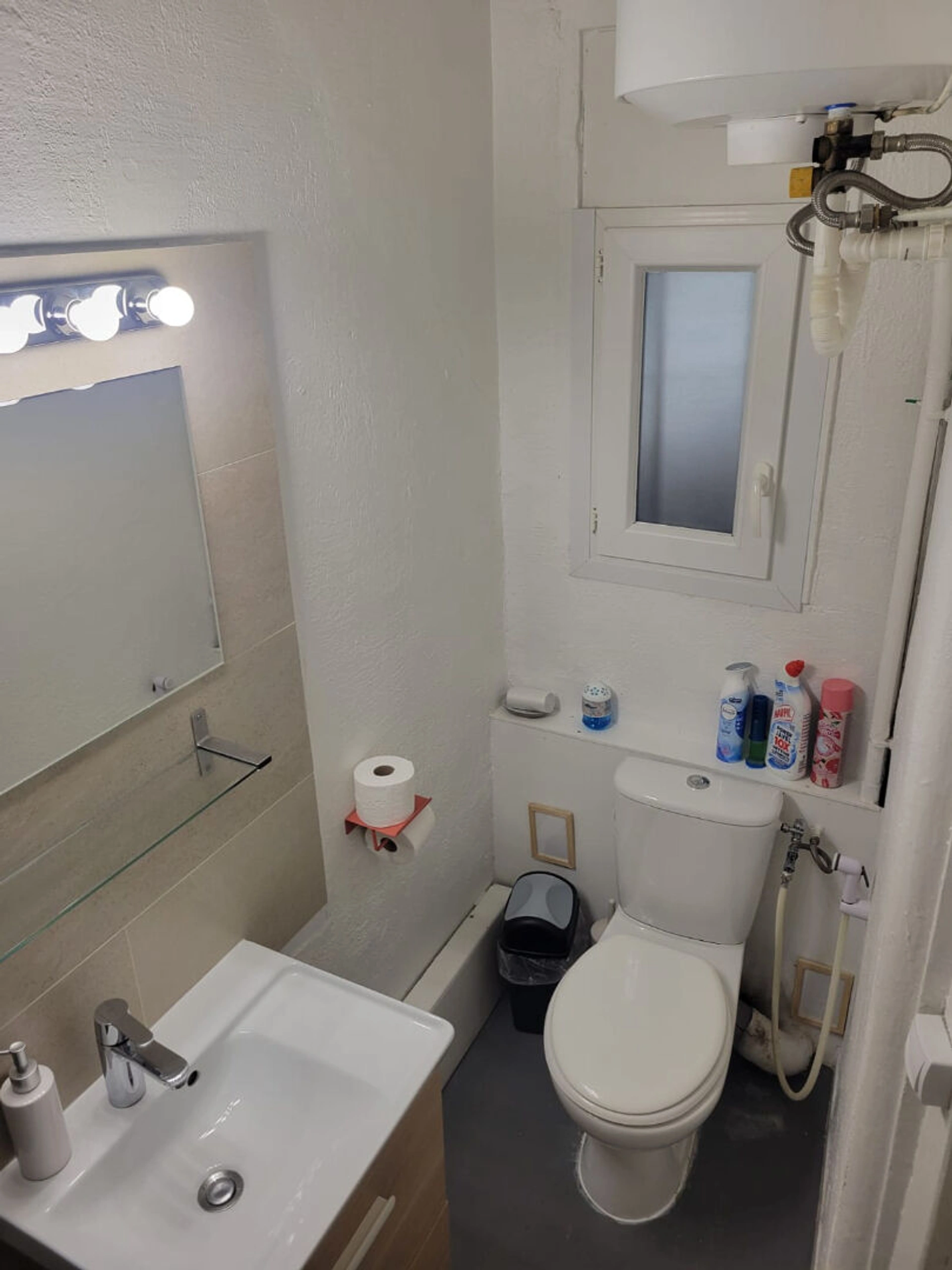 IVRY SUR SEINE - PIERRE ET MARIE CURIE 10