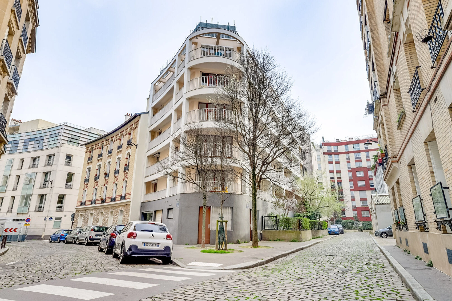 PARIS 14 - ALESIA 13