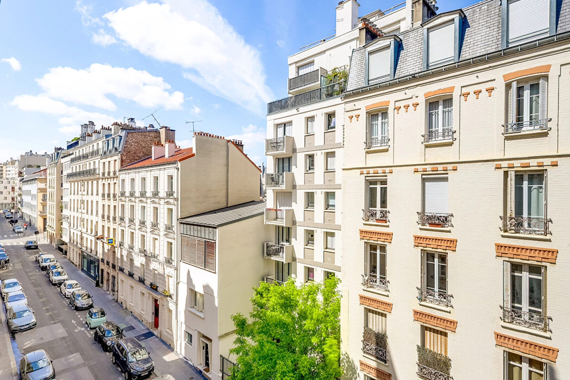 PARIS 15 - RUE DE CHAMBERY  / RUE DE  CHERBOURG 9