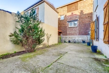 MONTREUIL - PARC DES BEAUMONTS 12