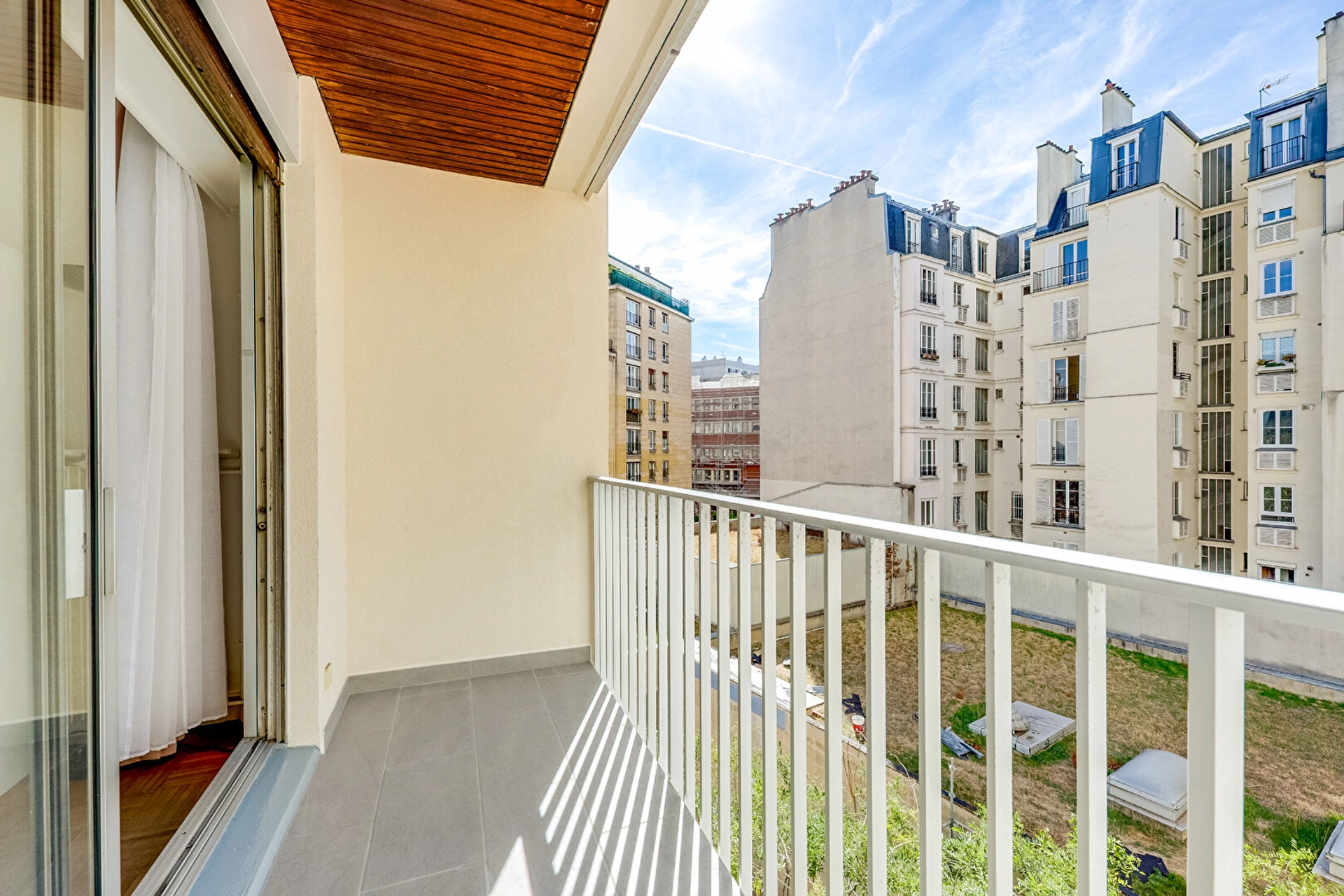 PARIS - 14 - SARRETTE 9