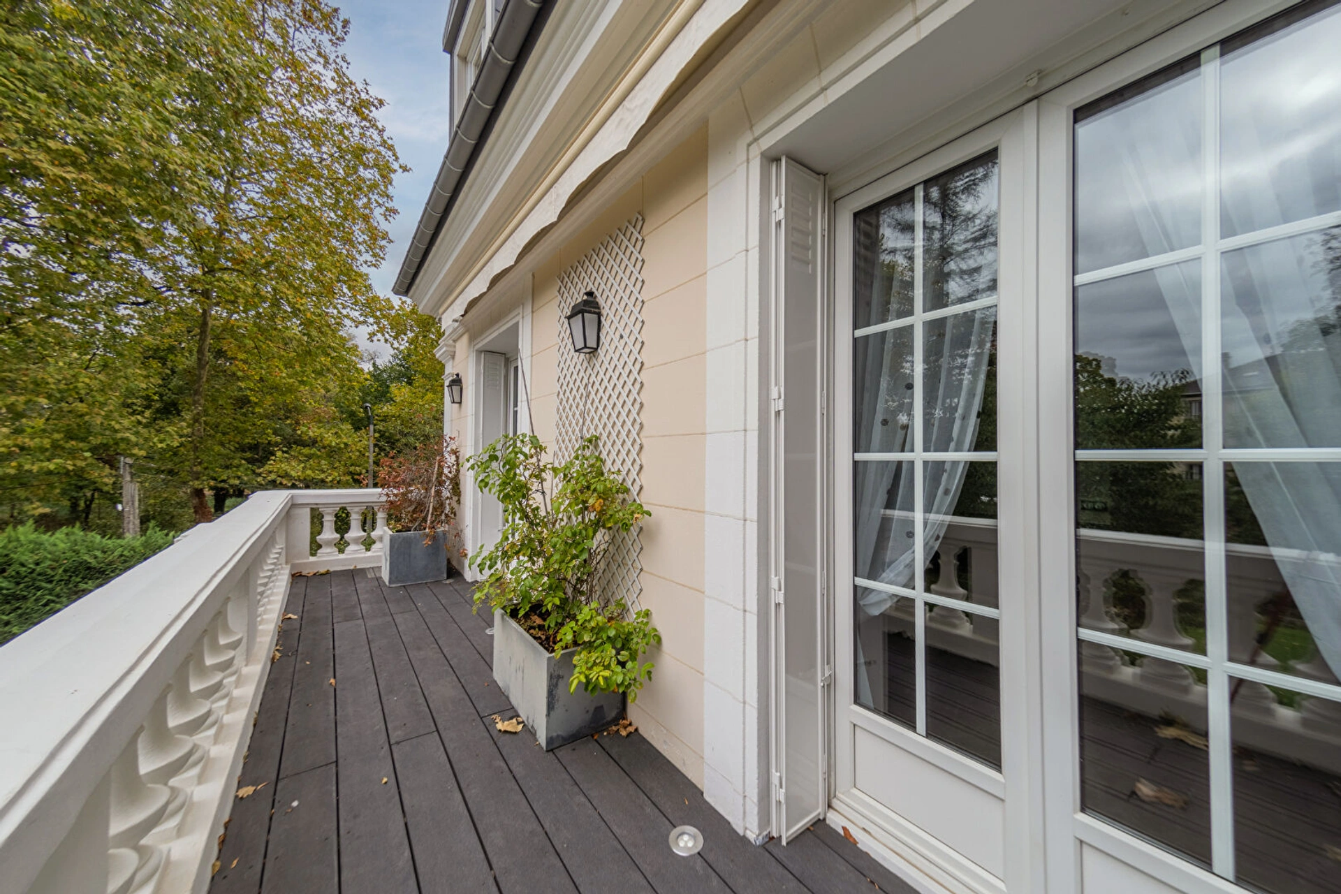 Maison  9 pièce(s) 430 m2 14