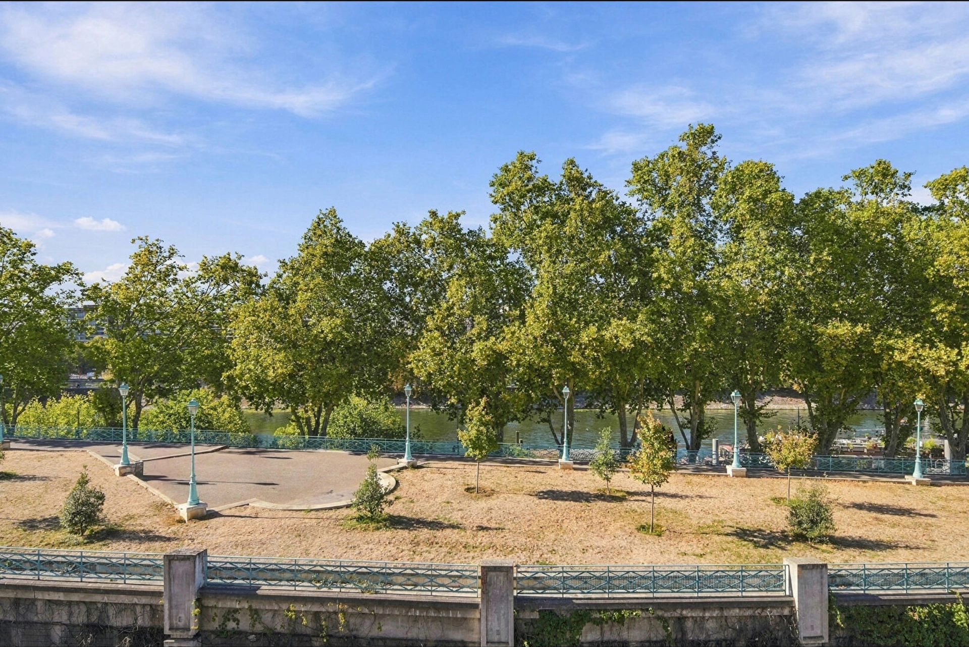 3 PIECES - BIR HAKEIM 8