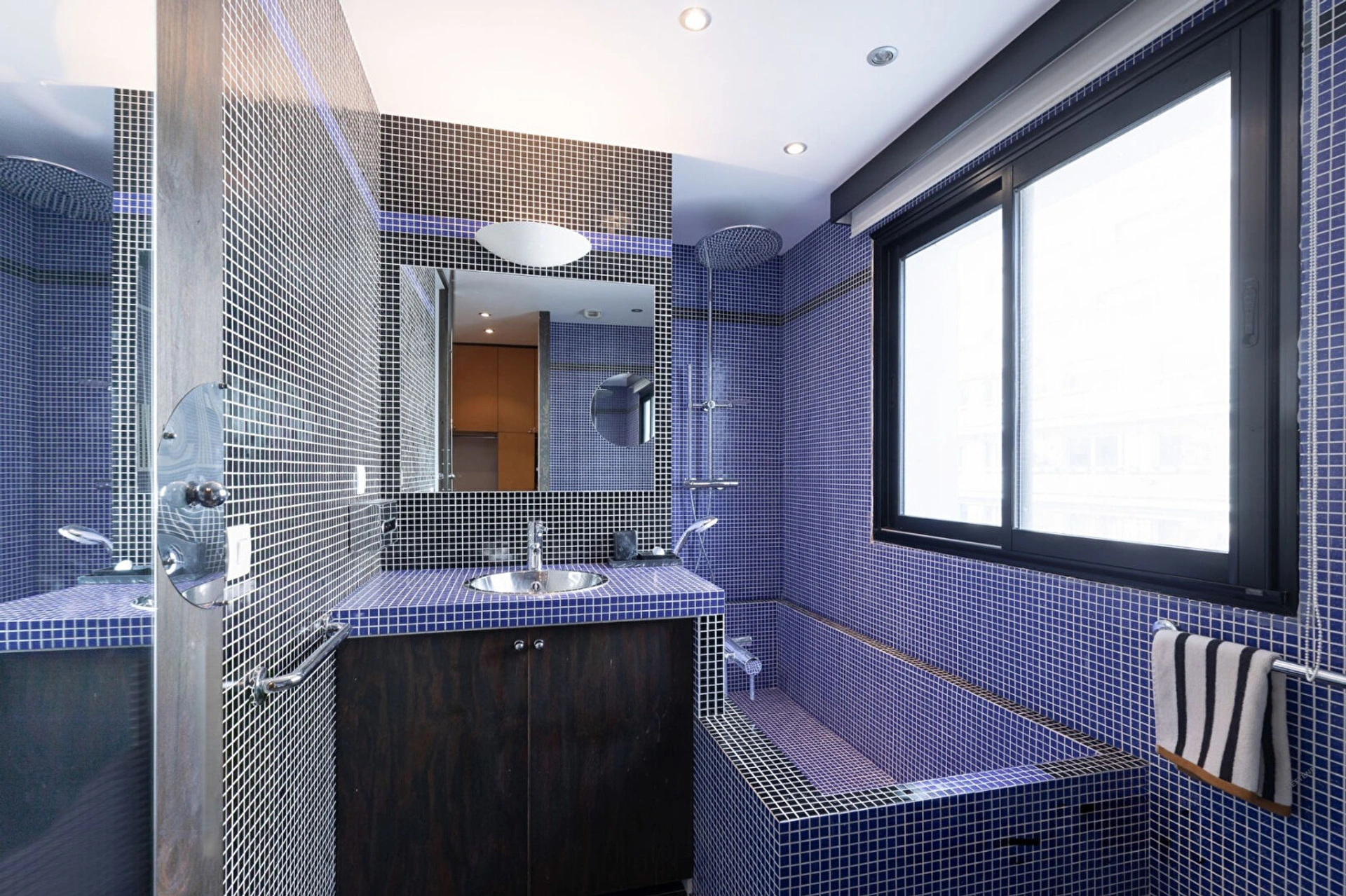 PROPRIETE CONTEMPORAINE - SURESNES 10