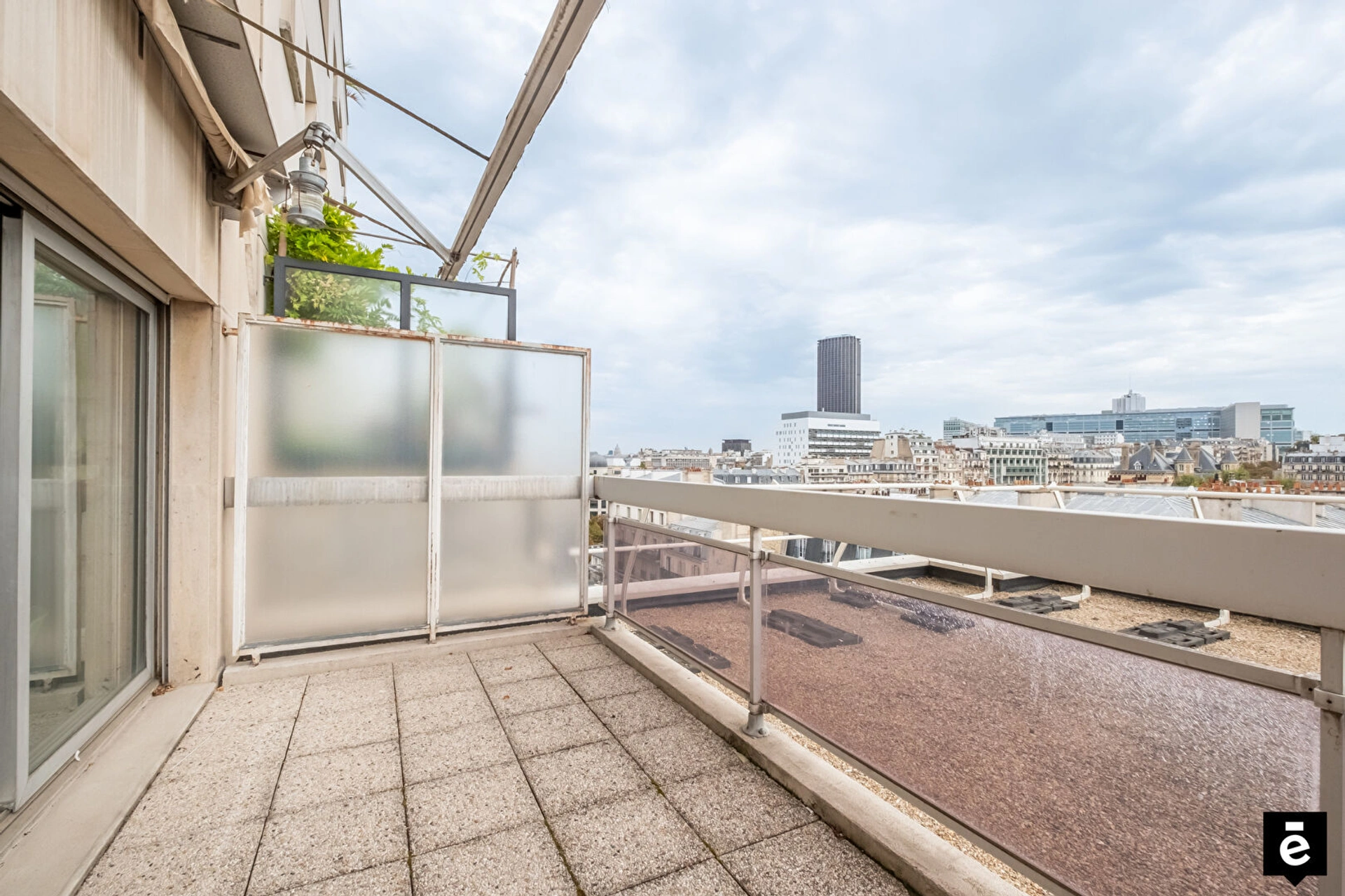 Appartement Paris 1 pièce(s) 26.44 m2 1