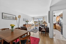 PARIS 15 - VOLONTAIRES 2