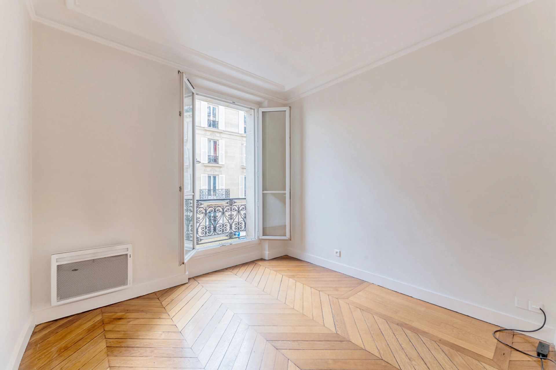 PARIS 18 - DAMRÉMONT 5