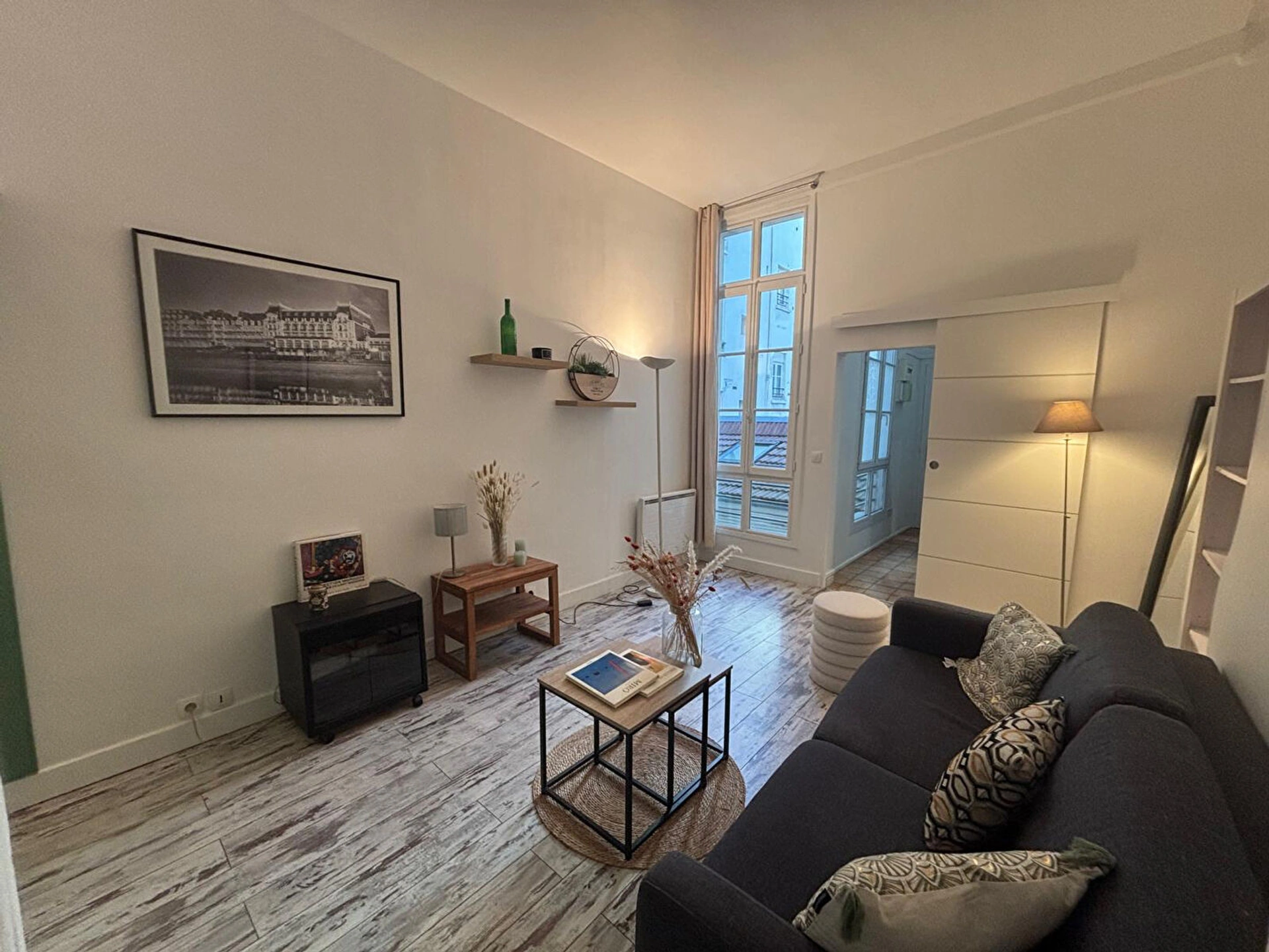 PARIS 7 - ÉCOLE MILITAIRE 2