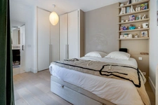 PARIS 15 - COMMERCE 4