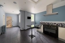 Maison  9 pièce(s) 430 m2 4