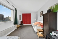 PARIS 15 - VOLONTAIRES 6