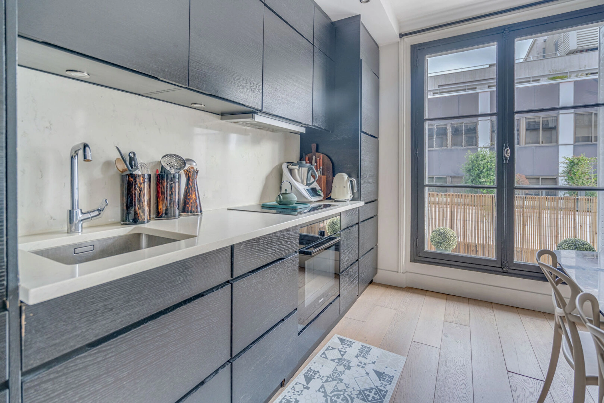 PARIS 15 - COMMERCE 3