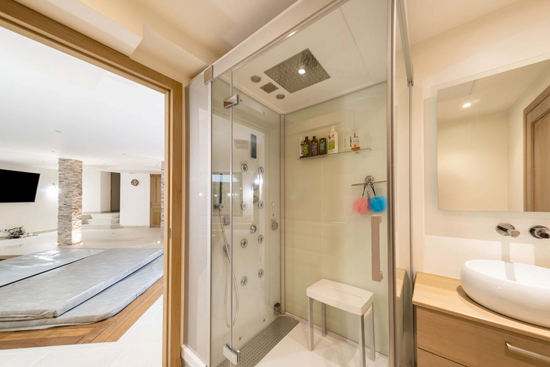 Maison  9 pièce(s) 430 m2 12