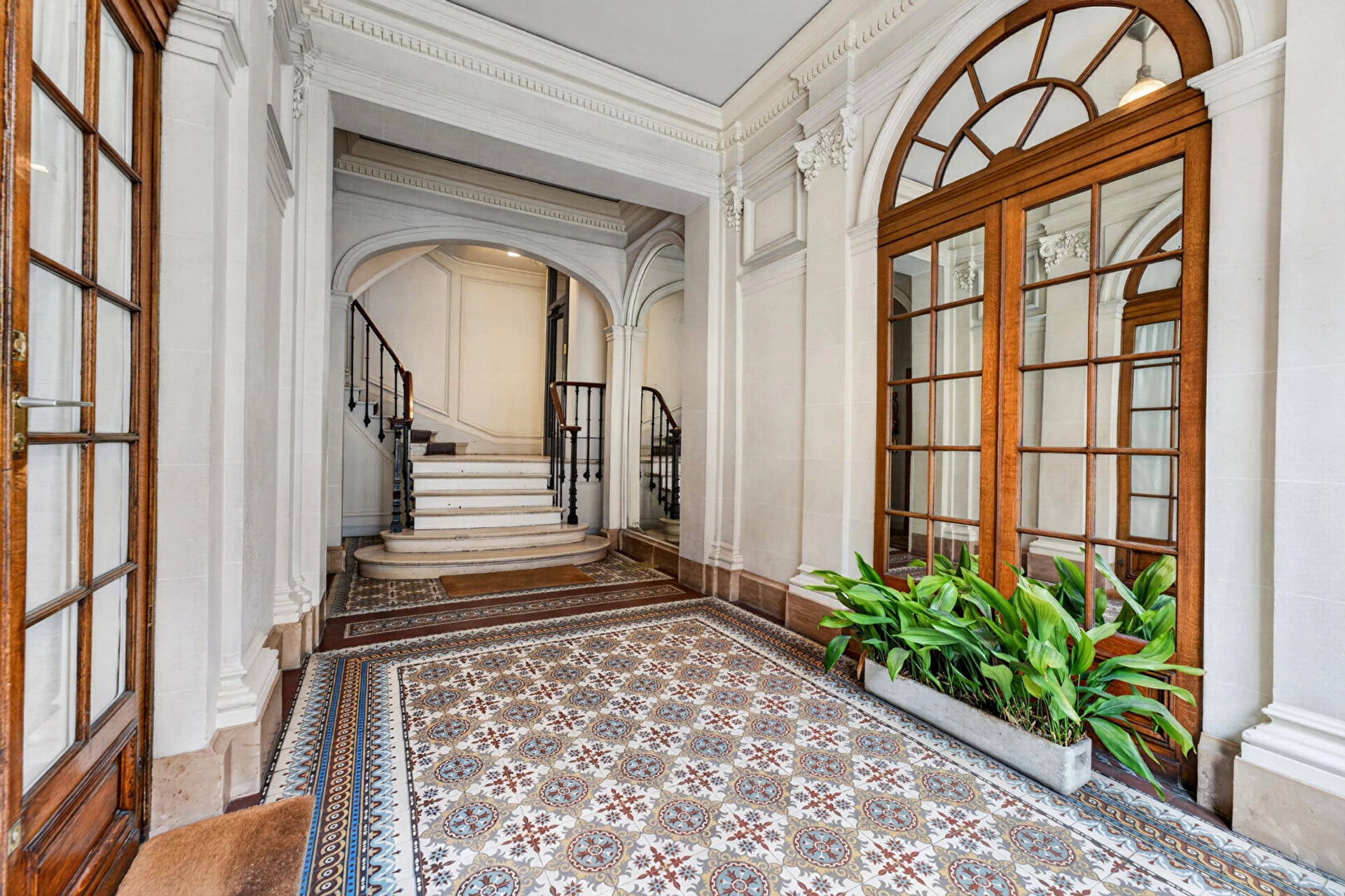 APPARTEMENT 6 PIECES - VOLONTAIRES 11