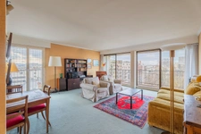 PARIS 15E - COMMERCE 4