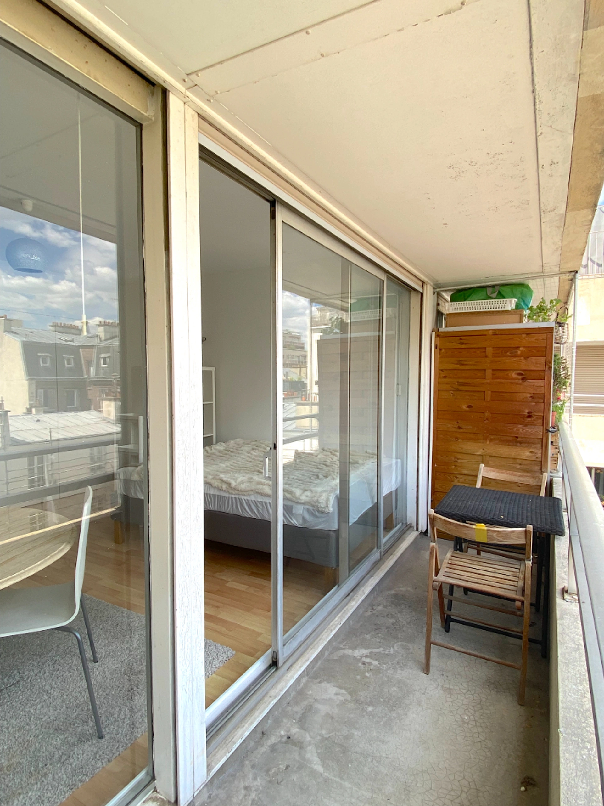 Studio meublé - Paris XV - Rue des Bergers 8