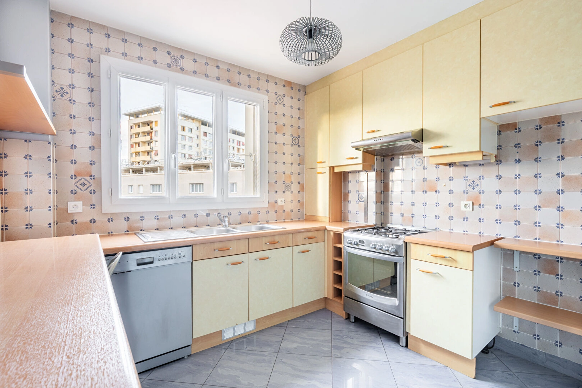 VANVES - Trois Pièces 7