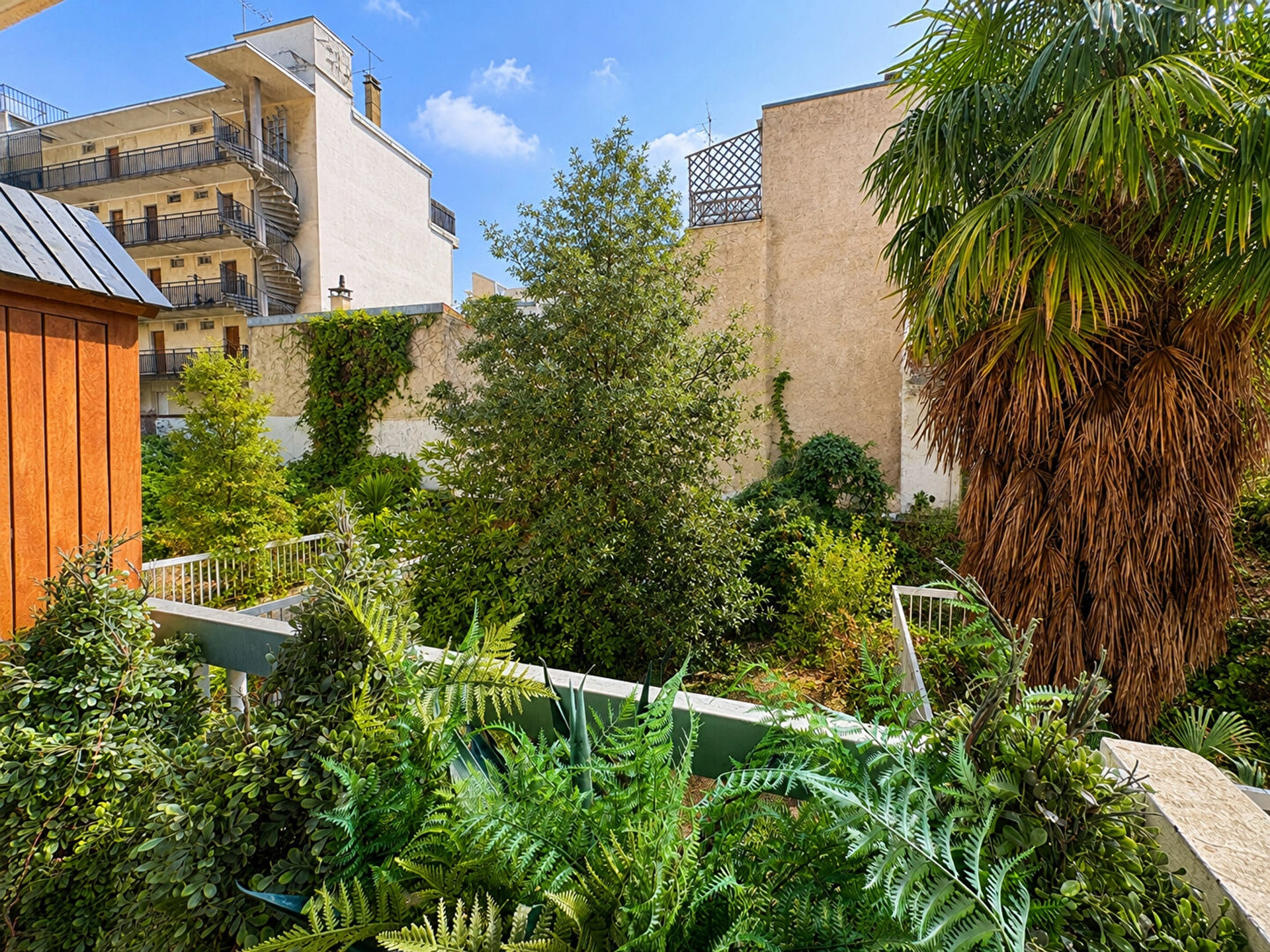PARIS 15E - SAINT-CHARLES 8