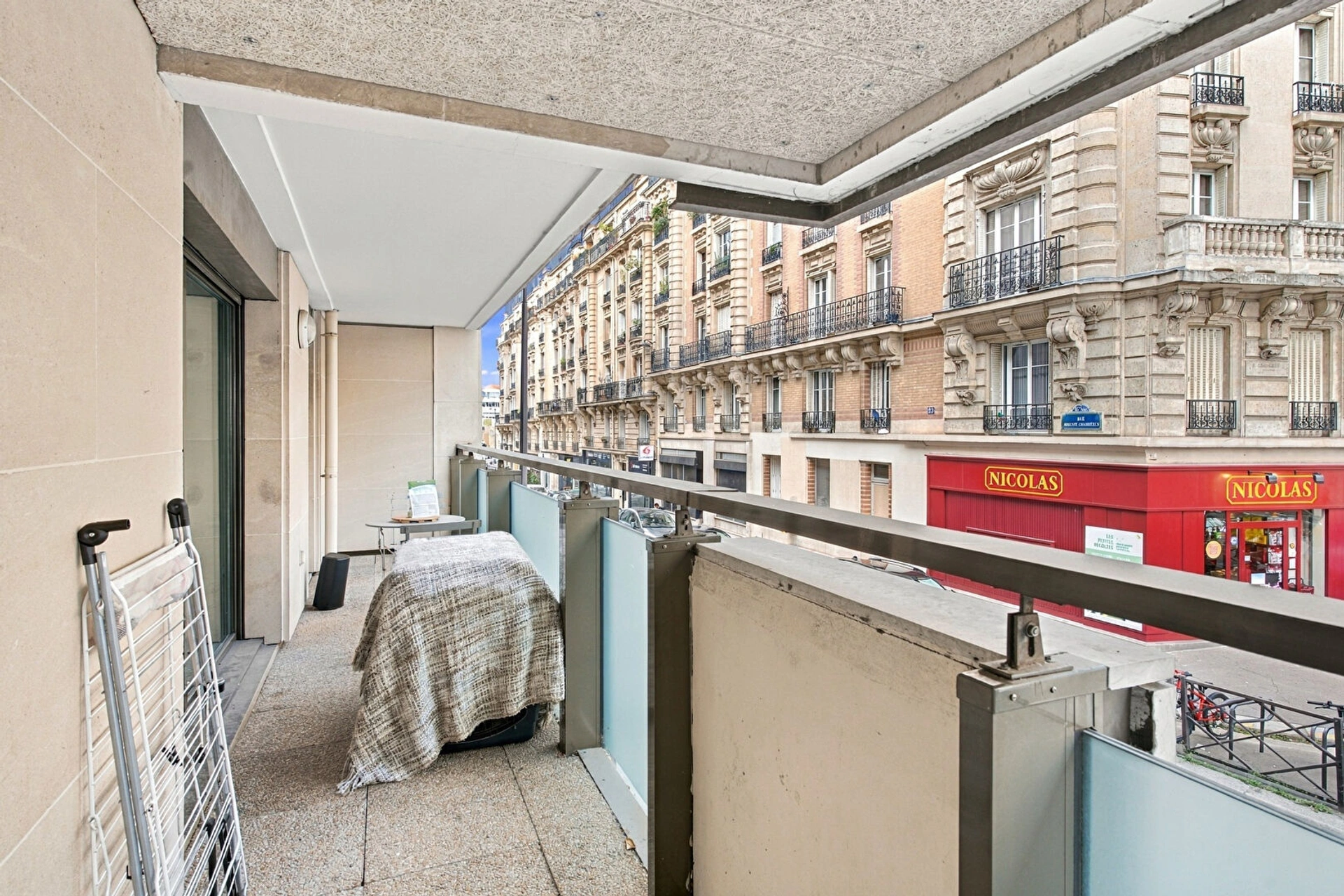 Paris 15 _ Auguste Chabrières _ 2 pièces 44 m2 + terrasse 8