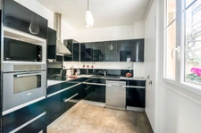 PARIS 15 - COMMERCE 6